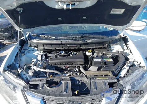 2018 Nissan Rogue Sv z USA, uszkodzony, nr VIN JN8AT2MV8JW311594